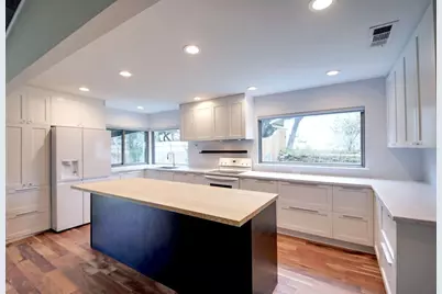 11813 Highland Oaks Trail, Austin, TX 78759 - Photo 11