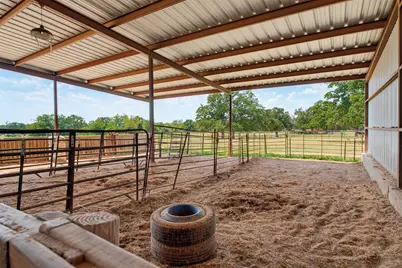 16905 Fm 112, Thrall, TX 76578 - Photo 23