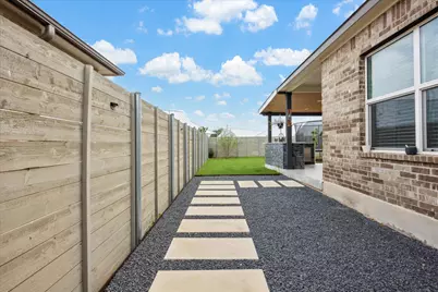 700 Legends Lane, Georgetown, TX 78628 - Photo 31