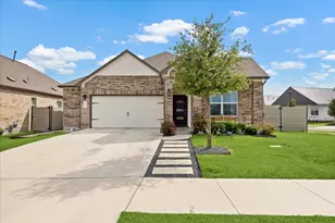 700 Legends Ln, Georgetown, TX 78628 - Photo 1