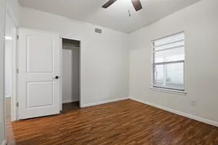 302 W San Antonio St, San Marcos, TX 78666 - Photo 33