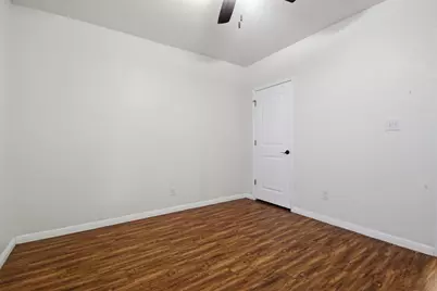 302 W San Antonio Street #101, San Marcos, TX 78666 - Photo 31