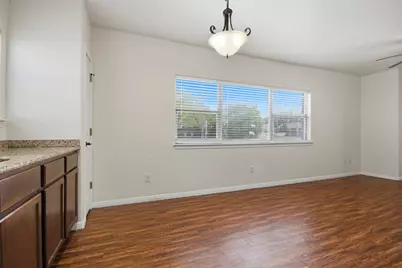 302 W San Antonio Street #101, San Marcos, TX 78666 - Photo 19