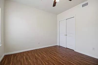 302 W San Antonio Street #101, San Marcos, TX 78666 - Photo 27
