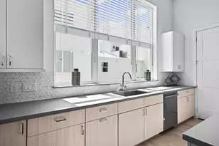 2805 McCurdy St, Austin, TX 78723 - Photo 15