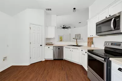 201 Hanstrom Drive, Hutto, TX 78634 - Photo 7
