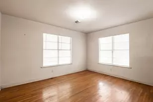 1007 Kimbro St, Taylor, TX 76574 - Photo 13