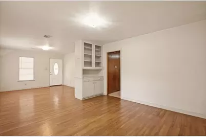 1007 Kimbro Street, Taylor, TX 76574 - Photo 7