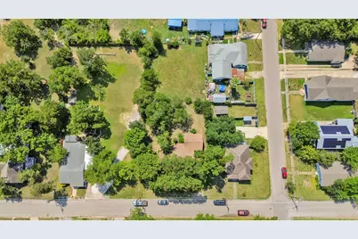 1007 Kimbro Street, Taylor, TX 76574 - Photo 27