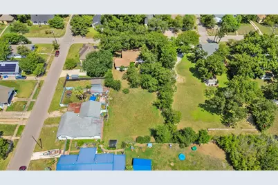 1007 Kimbro Street, Taylor, TX 76574 - Photo 29