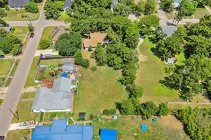 1007 Kimbro St, Taylor, TX 76574 - Photo 29