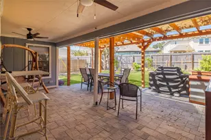 1712 Creek Bend Cir, Round Rock, TX 78681 - Photo 23