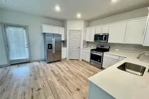 2025 Daleside Ln, Austin, TX 78754 - Photo 5