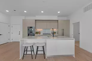 2209 S 1st St, Austin, TX 78704 - Photo 11