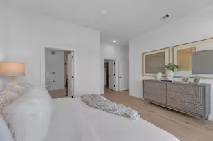 2209 S 1st St, Austin, TX 78704 - Photo 15