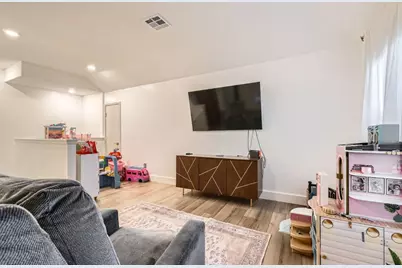 261 Mendoza, Kyle, TX 78640 - Photo 25