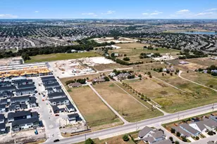 8000 County Road 110 Rd, Round Rock, TX 78665 - Photo 5