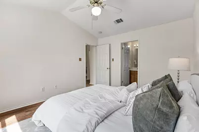 109 Prairie Springs Cove, Georgetown, TX 78626 - Photo 15