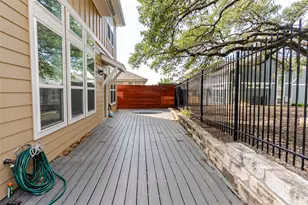1400 Homespun Rd, Austin, TX 78745 - Photo 27