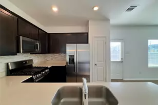 512 Gabbro Gdns, Maxwell, TX 78656 - Photo 7