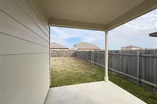 104 Milliner Loop, Hutto, TX 78634 - Photo 17