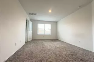 104 Milliner Loop, Hutto, TX 78634 - Photo 9