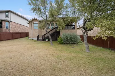 8113 Cannon Court, Lago Vista, TX 78645 - Photo 33
