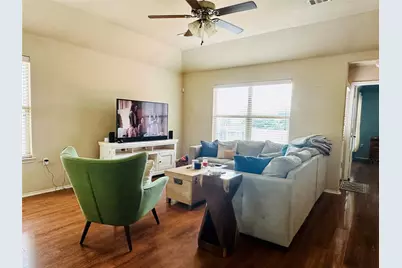 7521 Cedar Edge Drive, Austin, TX 78744 - Photo 9