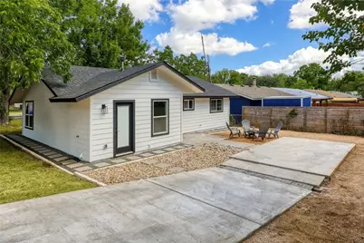 7109 Cherry Meadow Drive, Austin, TX 78745 - Photo 23
