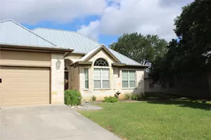 3 Honeysuckle Ln, Wimberley, TX 78676 - Photo 1