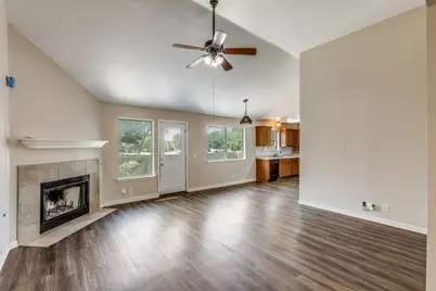 124 Meadowside Drive, Hutto, TX 78634 - Photo 3