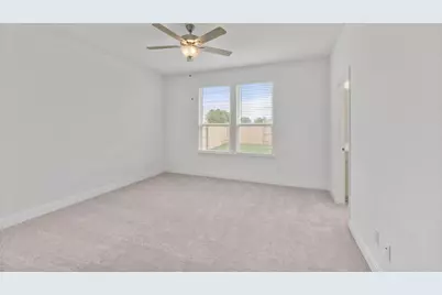 108 Blackfoot Daisy Path, San Marcos, TX 78666 - Photo 7