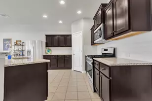 124 Sage Meadows Dr, San Marcos, TX 78666 - Photo 11