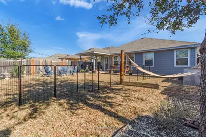 124 Sage Meadows Drive, San Marcos, TX 78666 - Photo 25