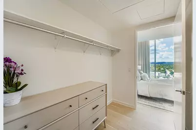 313 W 17th Street #1404, Austin, TX 78701 - Photo 25