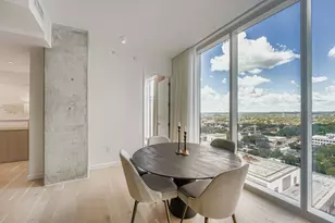 313 W 17th St, Austin, TX 78701 - Photo 13