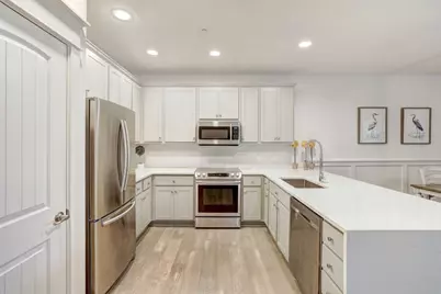 6712 Lantern View Drive #303, Jonestown, TX 78645 - Photo 9