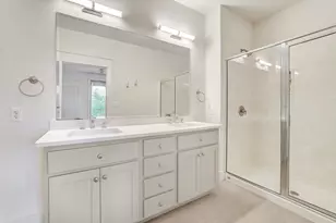 6712 Lantern View Dr, Jonestown, TX 78645 - Photo 19