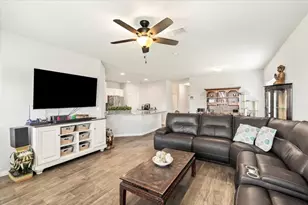 616 Independence Ave, Liberty Hill, TX 78642 - Photo 3