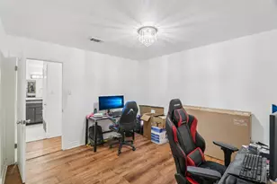 5801 Thunderbird St, Lago Vista, TX 78645 - Photo 11