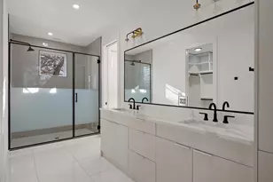 910 Nalide St, Austin, TX 78745 - Photo 23