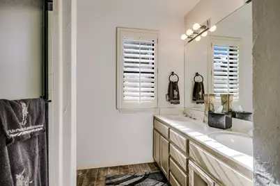 333 Quail Run Court, Spicewood, TX 78669 - Photo 19