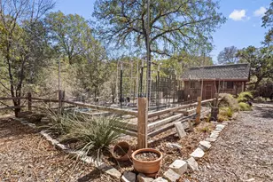 185 Billingsley Heights, Cedar Creek, TX 78612 - Photo 29