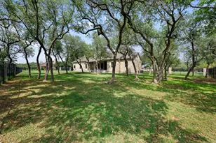 231 Neal Dr, Liberty Hill, TX 78642 - Photo 37