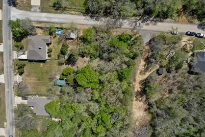 106 Kauloo Court, Bastrop, TX 78602 - Photo 7