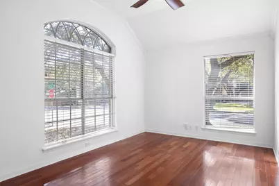 7124 Quimper Lane, Austin, TX 78749 - Photo 5