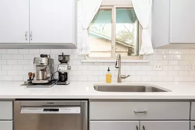 11719 Running Fox Trail, Austin, TX 78759 - Photo 9