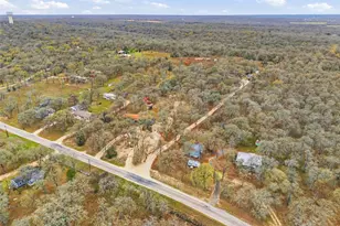 840 Oak Tree Rd, Seguin, TX 78155 - Photo 33