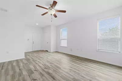 11200 Drumellan Street, Austin, TX 78754 - Photo 13