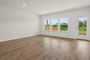 203 Mustang Lk Cir, Buda, TX 78610 - Photo 5